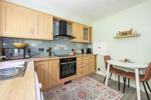 1 bedroom ground floor flat for sale, New Town, Uckfield