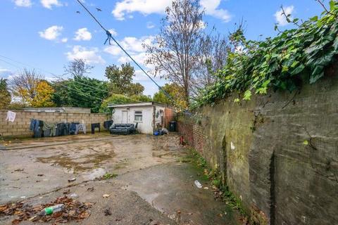 50 Walnut Tree Road, Hounslow, TW5 0LR