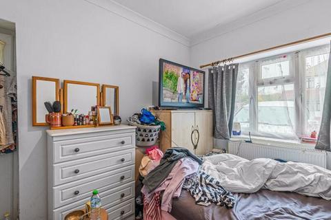 50 Walnut Tree Road, Hounslow, TW5 0LR