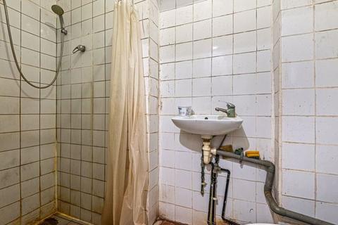 50 Walnut Tree Road, Hounslow, TW5 0LR