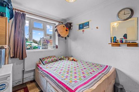 10 bedroom semi-detached house for sale, Walnut Tree Road, Hounslow, TW5