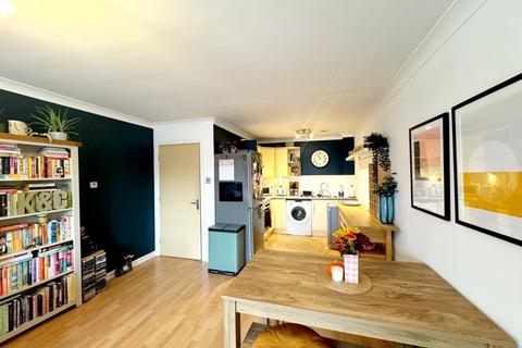 2 bedroom apartment for sale, Victoria Road, Glasgow