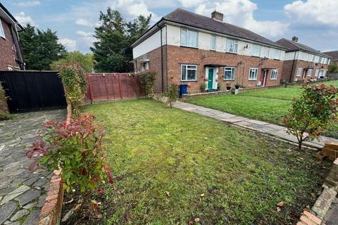 2 bedroom maisonette for sale, Bournemead Avenue, Northolt