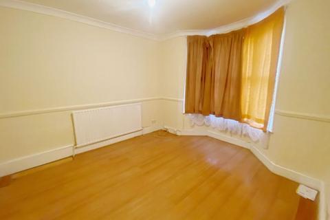 undefined, Winchester Road, London N9