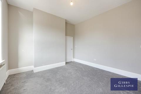 3 bedroom apartment to rent, High Street, Uxbridge, Middlesex, UB8 1LD