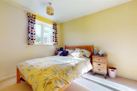 3 Constable Close, Neath Hill, Milton Keynes, MK14 6JD