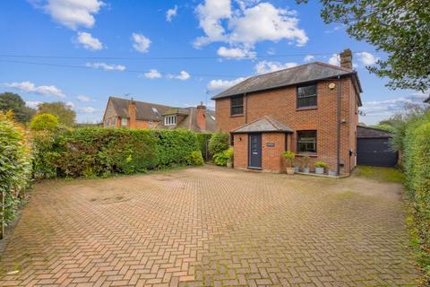 4 bedroom detached house for sale, Naphill Common, Naphill HP14