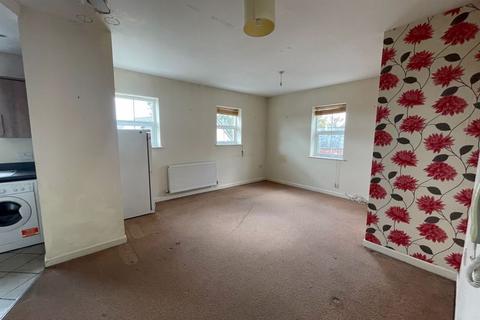 1 bedroom apartment for sale, Market Street, Cinderford GL14