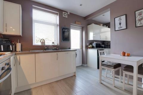 14 Craddock Road, Stafford, ST16 1QA