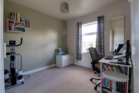 14 Craddock Road, Stafford, ST16 1QA