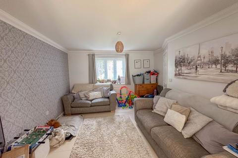 2 Abbot Lane, Shepton Mallet, BA4 4LT