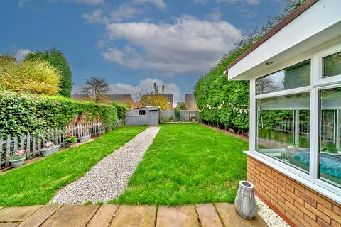 2 bedroom semi-detached house for sale, Chatsworth Crescent, Walsall WS4