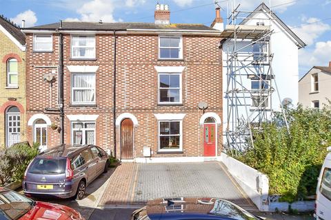 3 bedroom terraced house for sale, Bellevue Road, Cowes, Isle of Wight