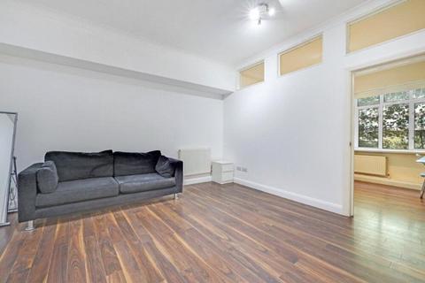 2 bedroom apartment to rent, Warren Court, Euston Road