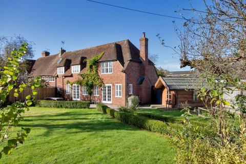 4 bedroom semi-detached house for sale, Headcorn Road, Smarden, Kent, TN27 8PJ