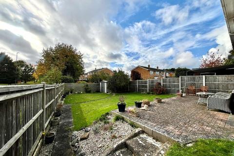 3 bedroom semi-detached house for sale, Benson Close, Bramingham, Luton, Bedfordshire, LU3 3QP