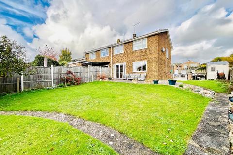 88 Benson Close, Luton, LU3 3QP