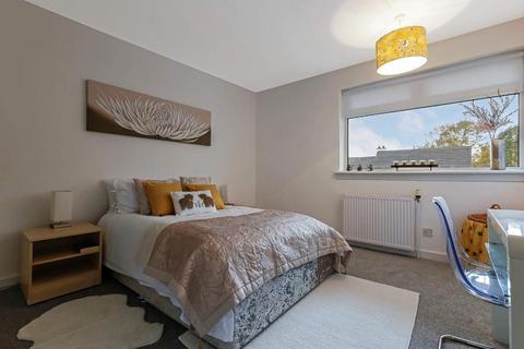 2/1, 40 Lethamhill Road, Glasgow, G33 2SB