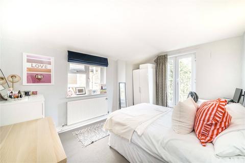 2 bedroom apartment for sale, Petley Road, London W6