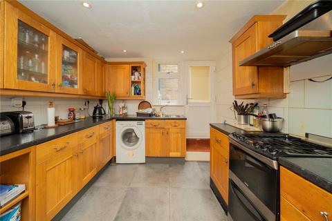 4 bedroom terraced house for sale, Hazlebury Road, London SW6