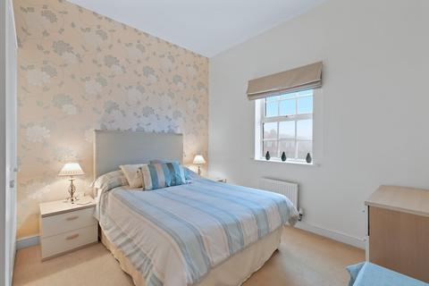 4 bedroom terraced house for sale, Scalebor Square, Burley in Wharfedale, Ilkley, West Yorkshire, LS29