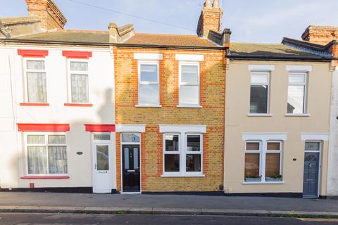 2 bedroom terraced house for sale, Brighton Avenue, Southend-on-Sea, SS1