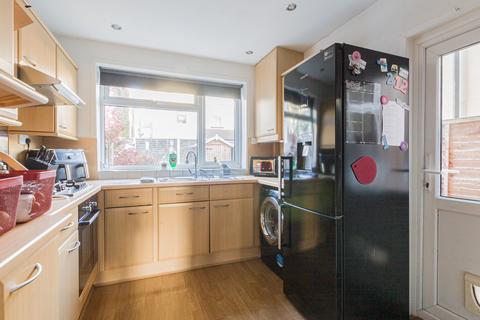 56 Brighton Avenue, Southend-on-sea, SS1 2QN