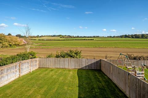 4 bedroom semi-detached house for sale, Hawthorn Park, Swanley, Kent