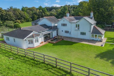 8 bedroom equestrian property for sale, Oldstairs Road, Kingsdown, Deal, Kent