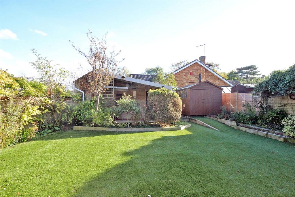 Loring Road, Sharnbrook, Bedford... 3 bed bungalow for sale £425,000
