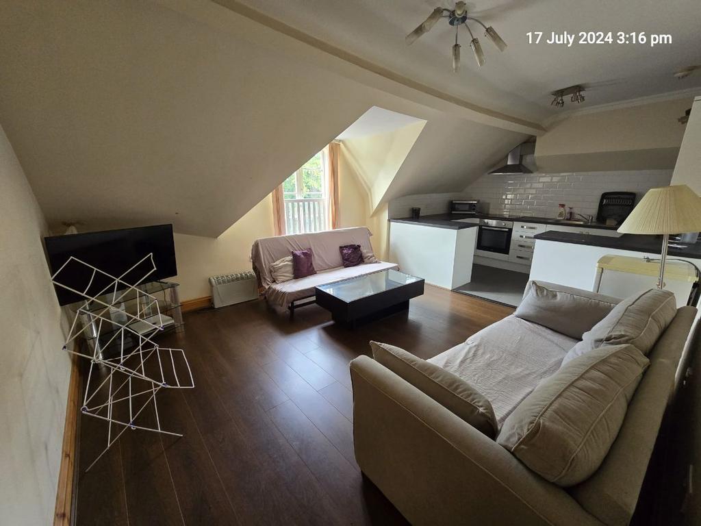 Flat, East Park Road, Leicester 1 bed flat to rent £650 pcm (£150 pw)