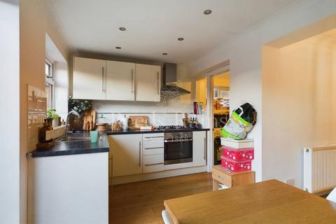 3 Beult Road, Dartford, DA1 4PH
