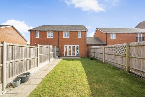 3 bedroom semi-detached house for sale, Newland Avenue, Hertfordshire CM23