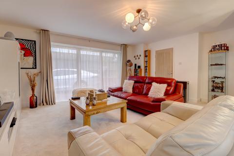 4 bedroom detached house for sale, Sheepcote Dell Road, High Wycombe HP15