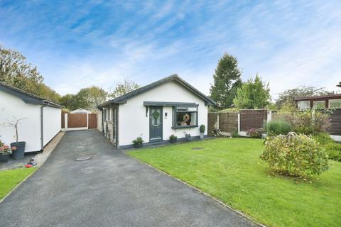 2 bedroom bungalow for sale, Bankfield, Greater Manchester SK14