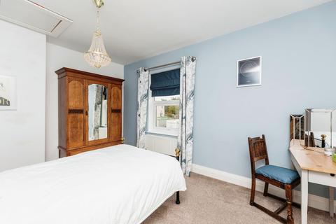 8 Vale View, Ackworth, Pontefract, WF7 7HQ