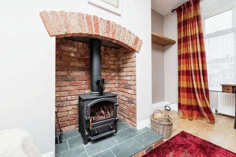 8 Vale View, Ackworth, Pontefract, WF7 7HQ