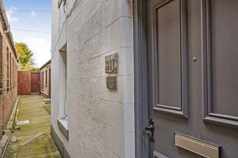 2 bedroom terraced house for sale, High Street, Angus DD10