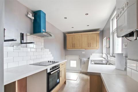 2 bedroom flat to rent, Barr House Avenue, Durham DH8