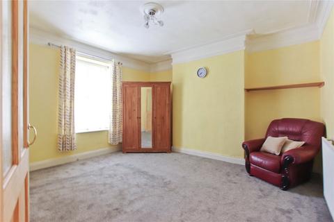 2 bedroom flat to rent, Barr House Avenue, Durham DH8