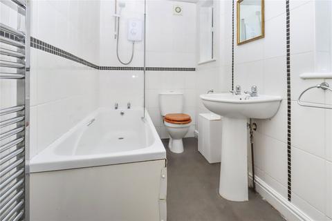 2 bedroom flat for sale, Belford Terrace, Tyne and Wear NE30