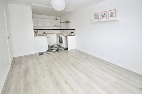 1 bedroom flat for sale, Staines Road, Hounslow TW3