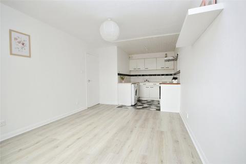 1 bedroom flat for sale, Staines Road, Hounslow TW3