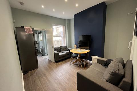 Nottingham NG7