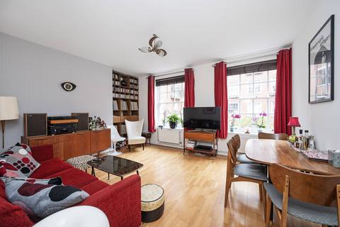 2 bedroom flat for sale, Mulberry House, Victoria Park Square, Bethnal Green, London, E2