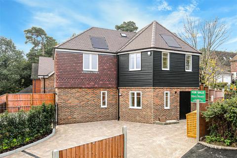 undefined, Black Eagle Close, Westerham TN16