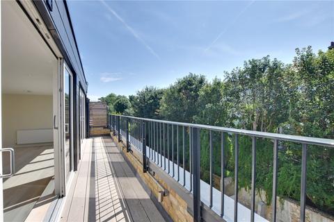 2 bedroom penthouse for sale, Bennett Park, Blackheath, London, SE3