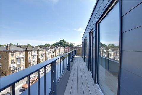 2 bedroom penthouse for sale, Bennett Park, Blackheath, London, SE3