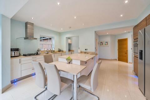 5 bedroom detached house for sale, Flower Lane, Mill Hill