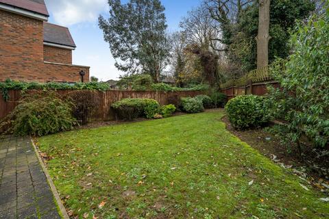 5 bedroom detached house for sale, Flower Lane, Mill Hill